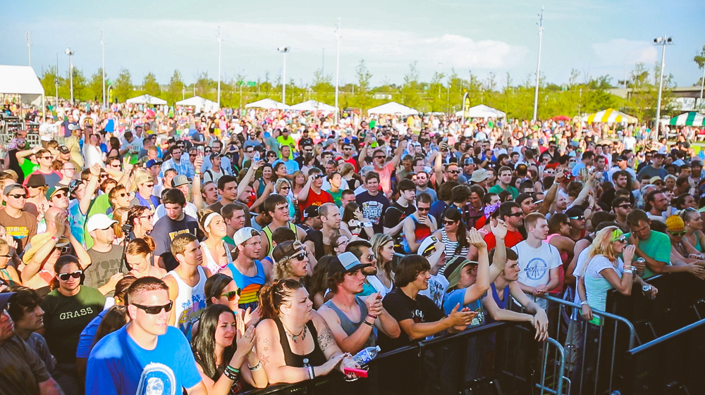 Crowd watching music at Grassroots