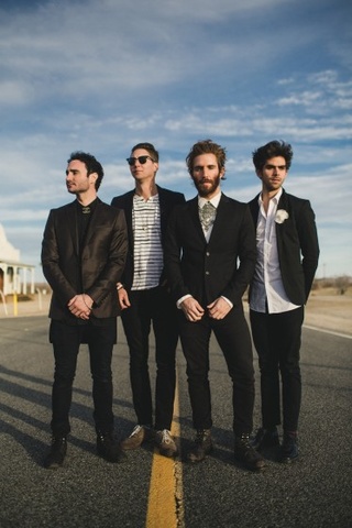 Smallpools press photo